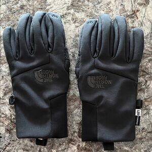 Boys The North Face Dark Grey Insulated Gloves